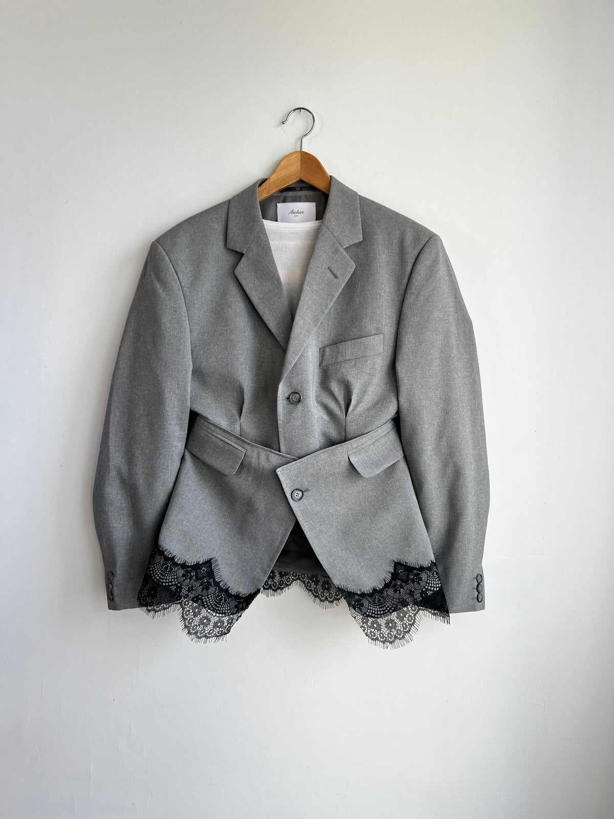 THE ARCHIVE BELT BLAZER — NO. 002