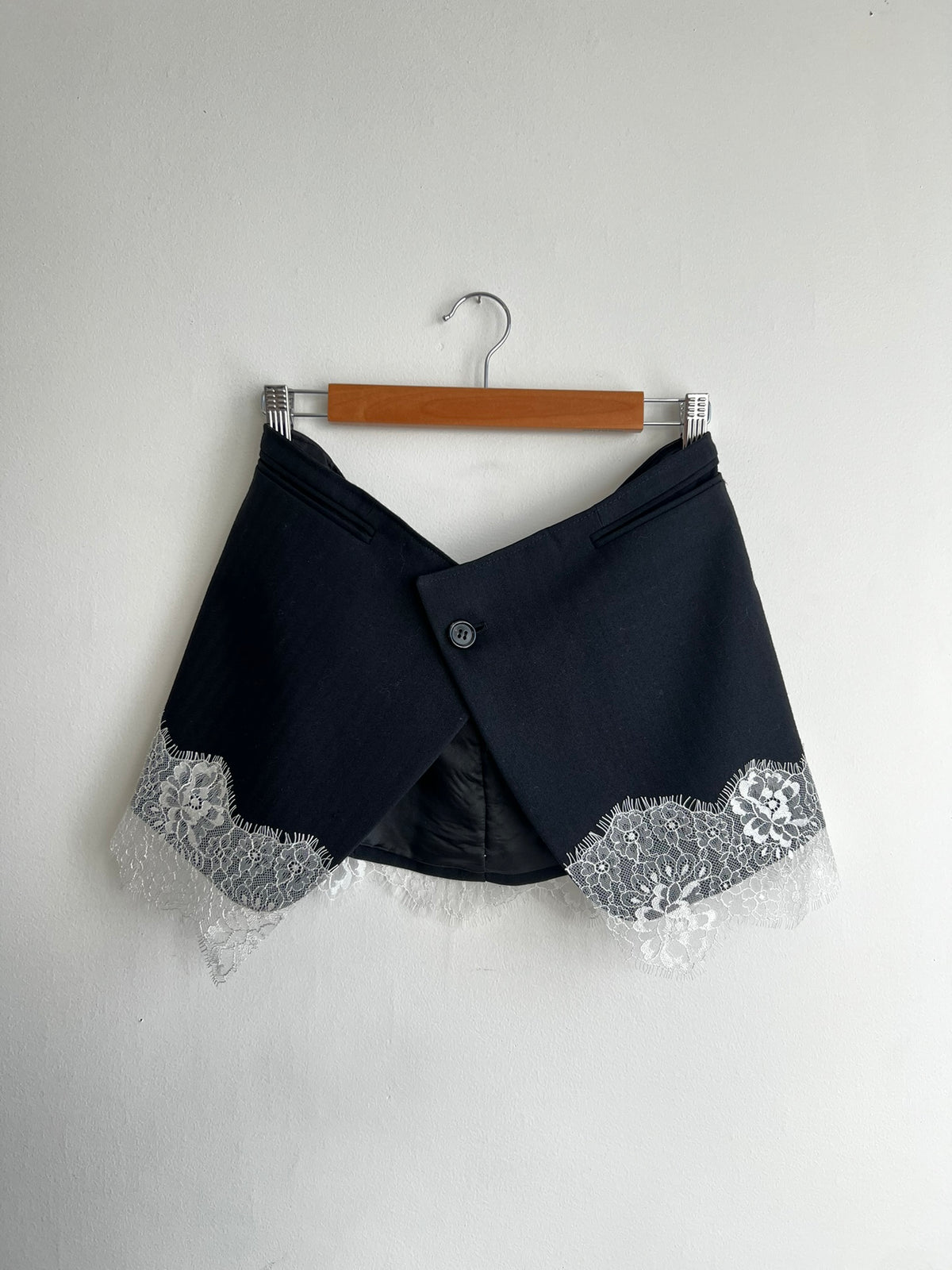 THE ARCHIVE BELT BLAZER — NO. 003