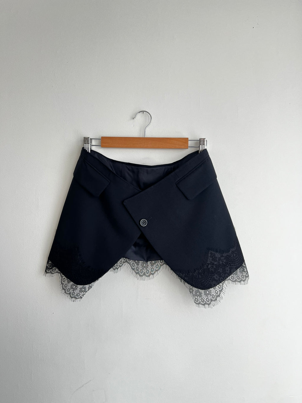 THE ARCHIVE BELT BLAZER — NO. 001